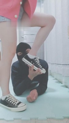 【灵竹】帆布鞋踩脖子-舔帆布鞋 bf5524