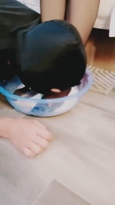 【丹丹】深夜暴虐贱狗 bf1477