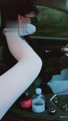 【小劳拉】随机调出租车司机 bf2154