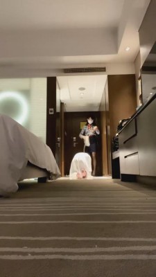 【微希】空姐羞辱狗儿子【完整版】 bf2890