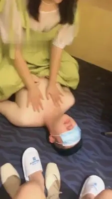 【野野子】好好享受可爱萝莉的大臭脚 G-210730-8