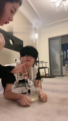 【沅芷大人】超美闺蜜被圣水羞辱到哭 bf17124