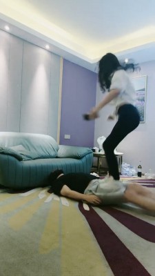 套路直播视频【小小小魔女】运动鞋+高跟提档/跳踩 bf24415