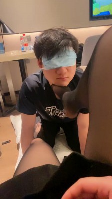 套路直播视频【暴力美学】羞辱恋足调 bf24181