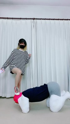 套路直播视频【美离子】精彩-高帮鞋碾压犬化训练/鞭打 bf24596