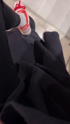 套路直播视频【伊莉】情侣主-玩弄绿帽追求者/喝烟头圣水/口水/骑马 bf24539