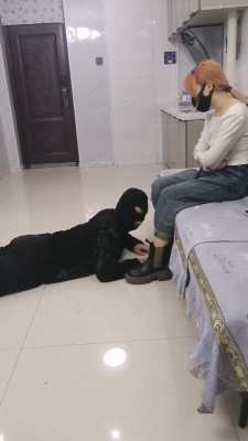 套路直播视频【吴迪】舔闻精神小妹的jio/鞋 bf24734