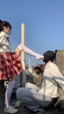 套路直播视频【宝爷】萝莉主白丝深喉/捆绑狗强制/骑马遛狗 bf25291