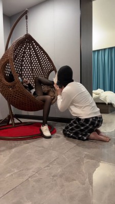 套路直播视频【吴迪】艺校女神-舔脏鞋/袜/碾压踩踏 bf25293