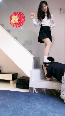 套路直播视频【梵高S】白领下班虐-皮鞋白丝诱惑/阳台恋足【双视角版】bf25716