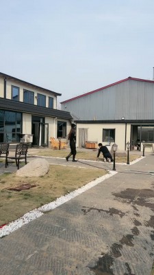 套路直播视频【沅芷大人】圈养奴真实犬化-户外爬行/长靴碾压狗头/骂废 bf25992