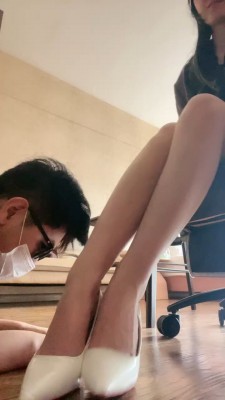 套路直播视频【暴躁小溪】奶狗迟到的惩罚【完整版】 bf26408