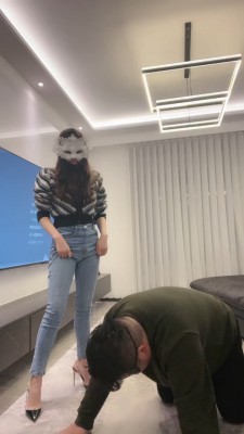 套路直播视频【简一】御姐诱惑-高跟踩狗舌/全体重踩踏/转胯/人肉坐垫 bf26246