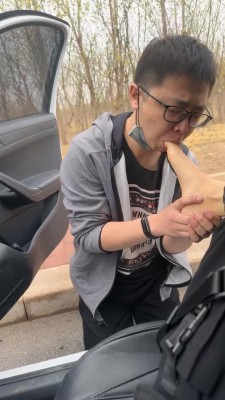 套路直播视频【朱砂痣】开发驾校教练舔脚/深喉虐乳/浓痰/清理脏鞋 bf26759