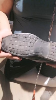 套路直播视频【梦陌夫妻】夫妻主-臭脚脏鞋玩绿帽 bf26495