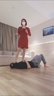 【芊兮殿下】白领下班虐狗-转胯骑马/踩踏虐乳 bf27051