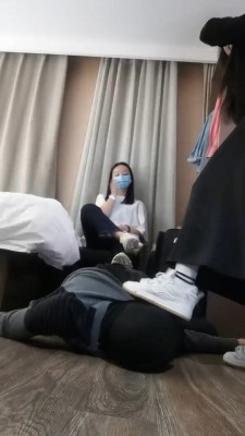 【文文文】双S小白鞋暴揍狗/全体重踩踏【三视角版】 bf27786