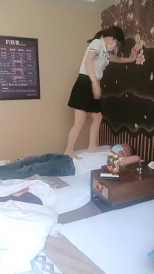 【露可】沐足店开发技师做S bf28002