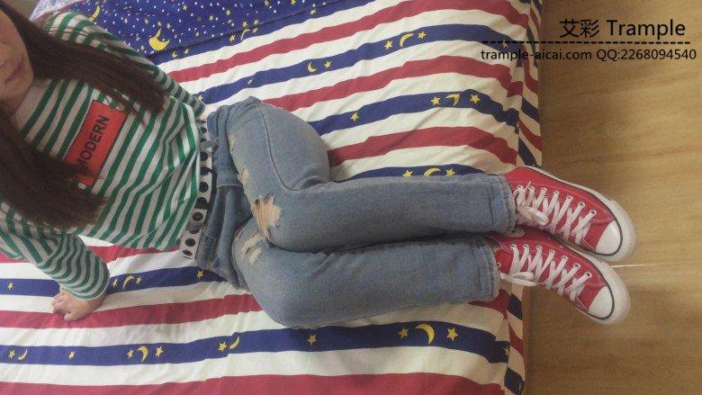 【年度巨献】韩国运动女孩的冥想踩踏男友记(运动后,经典味道)