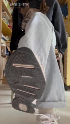 萌棠工作室 葵葵M2K脏鞋棉袜裸足羞辱