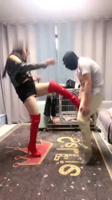 【伊兮夫妻】暴力提档绿帽狗/耳光/吃掉自己的东西 bf28427