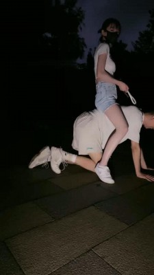 【暴力美学】夜间户外调-踢踹骑马/踩踏/跪舔鞋底jio bf29241