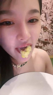 【琪琪大人】日料店恋足伺候/喂食 bf29186