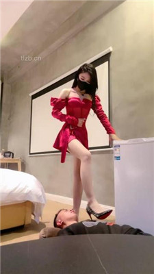 【玥樾】长靴高跟全体重踩踏