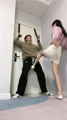 【樱木花椒】吊绑提档-高跟全体重踩踏虐打