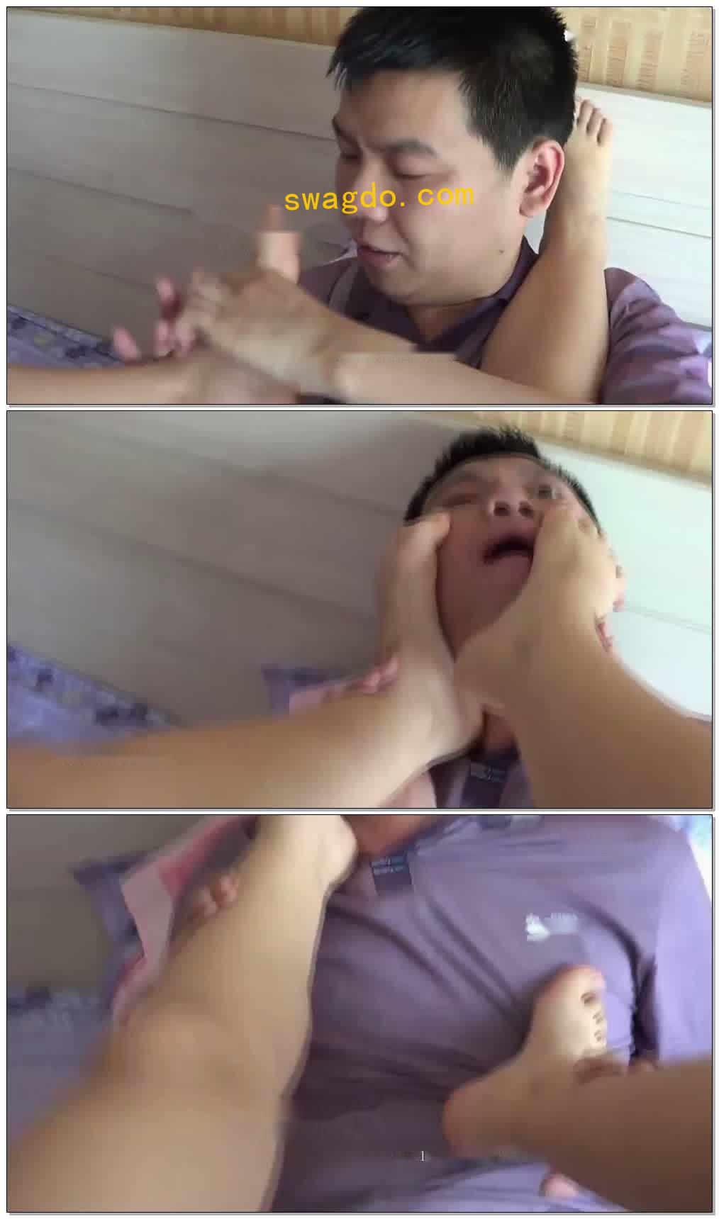 【丹丹】脚耳光，踩脖子，强迫闻丝袜，揉脚，踹脸
