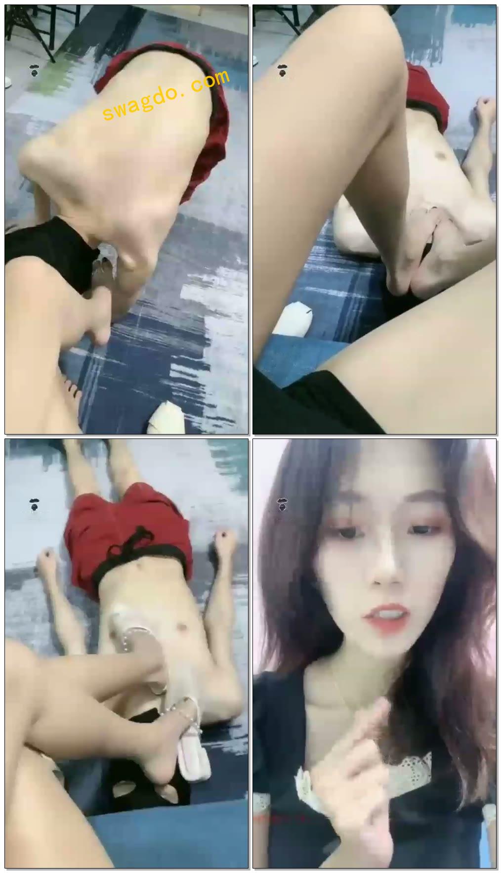 【希希S】圈养奴日常侍奉-给主人做脚垫洗脚清理鞋子【32分钟】【标清】