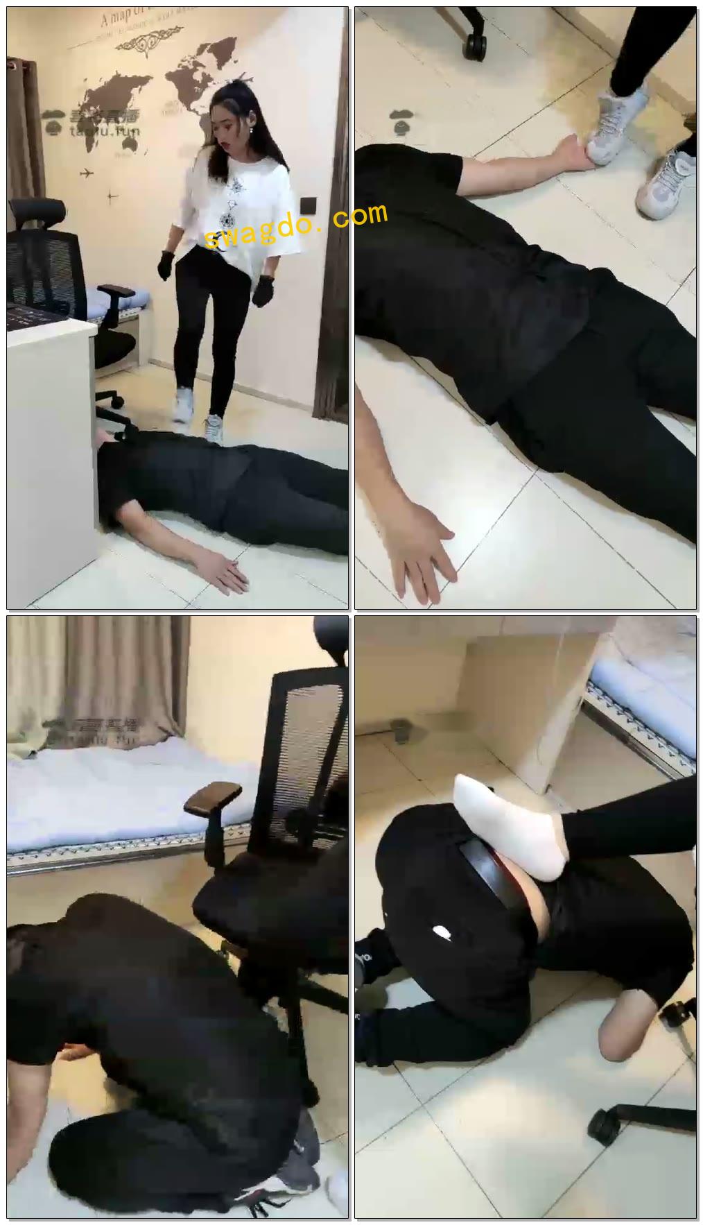 【涵涵11s】惩罚迟到家奴揪耳朵踩踏吐口水【19分钟】【高清】