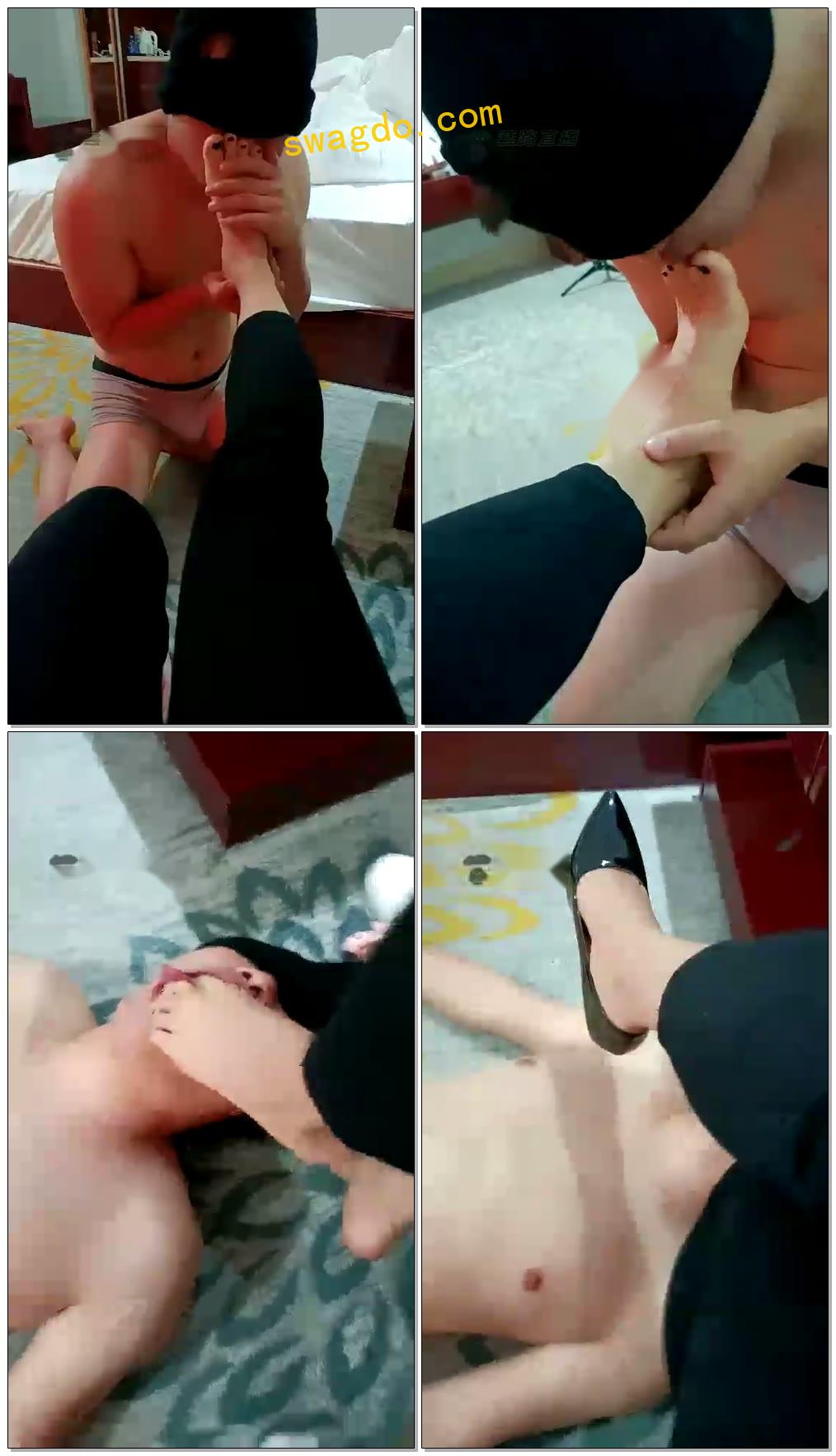 【妮蔻Royal】第一次现实狗，小白鞋棉袜气味羞辱，清理美脚丫【50分钟】【标清】