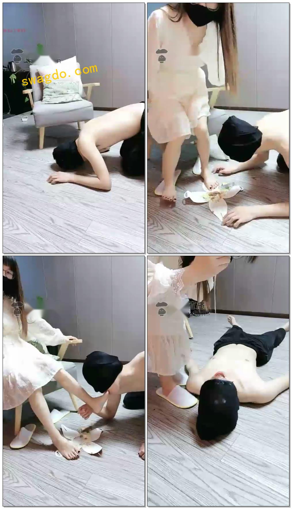 【樱樱学生主】本校的学弟（上）闻臭袜臭鞋，骑马钻胯，脚喂食【30分钟】