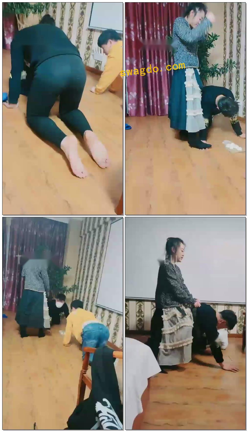 【逗逗s】完全犬化双奴抢食黄金【28分钟】