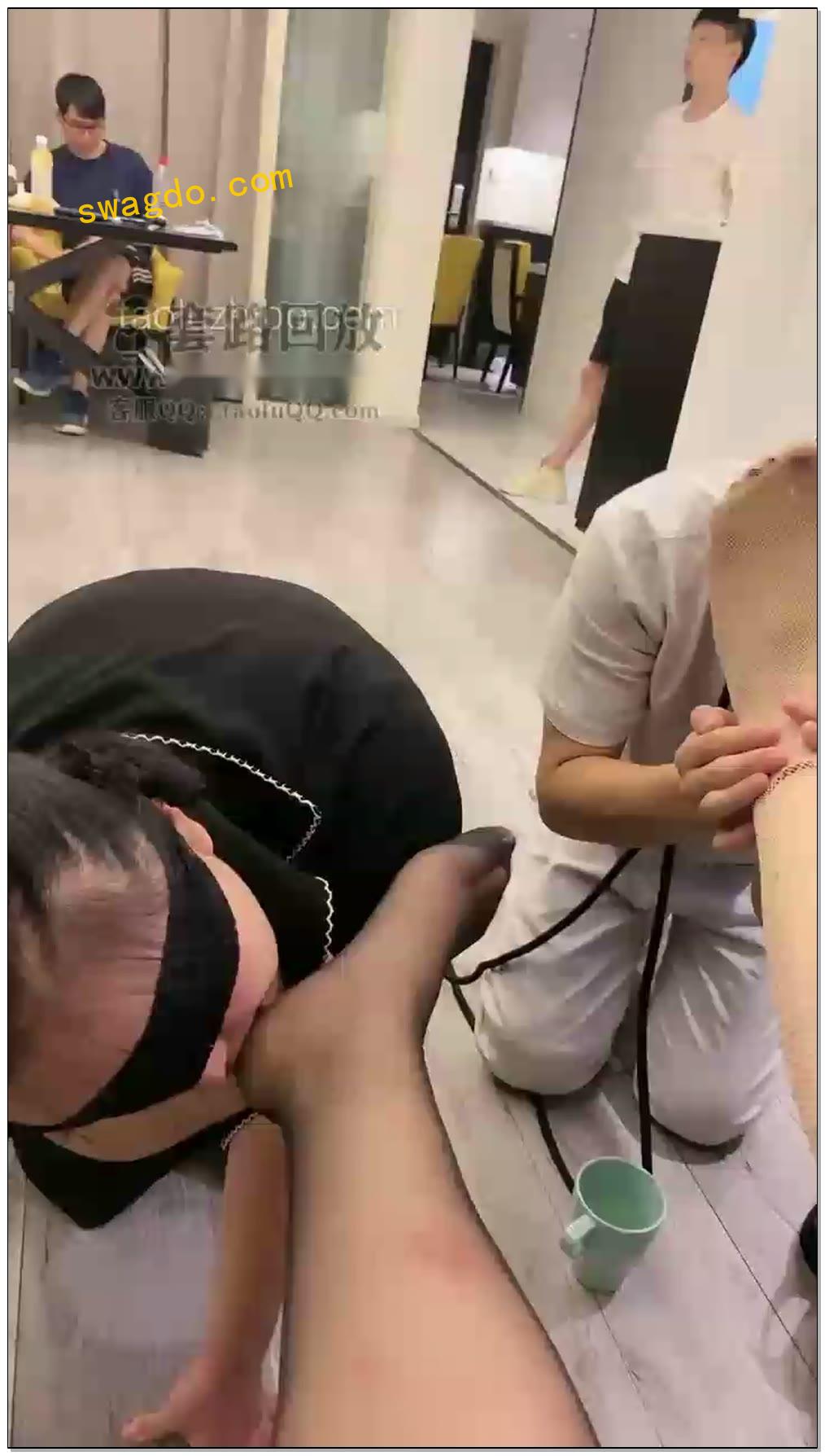 【YJ月玖儿】调教闺蜜场，母的女莓和男莓【49分钟】