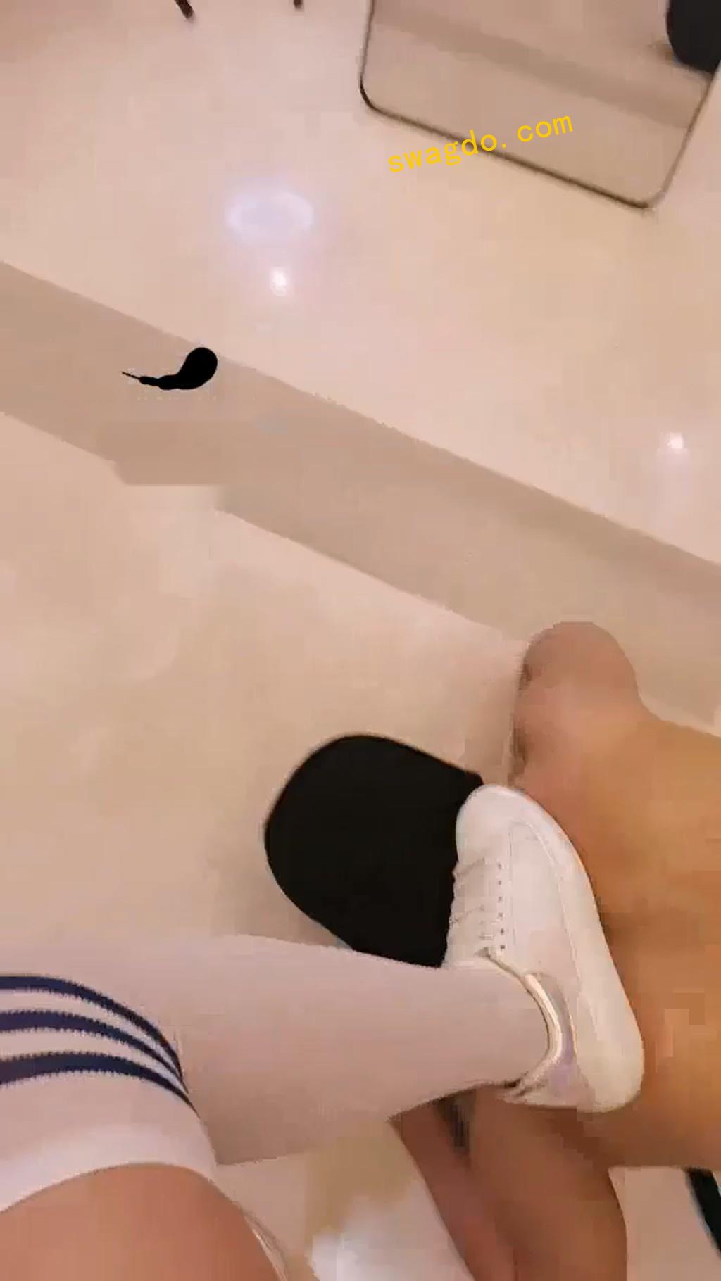 【Fiona菲菲s】赌球输了拿狗撒气【22分钟】