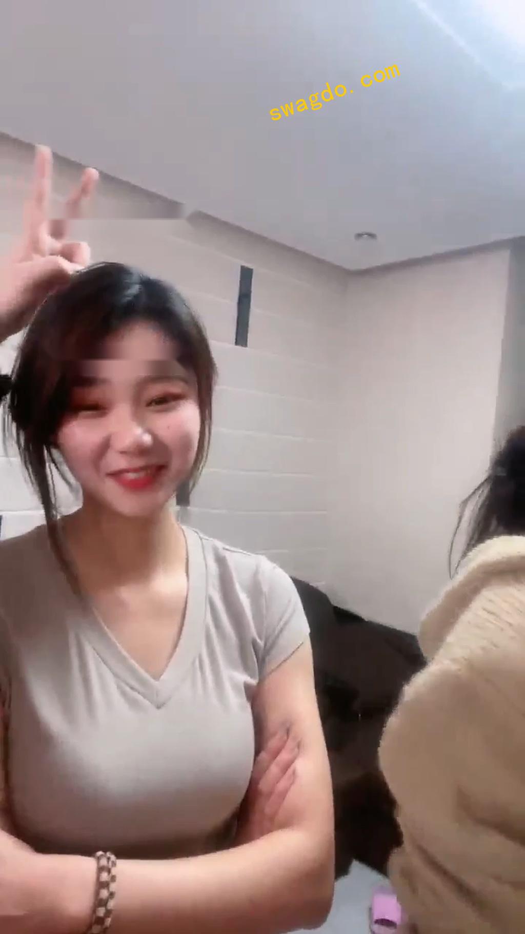 【银儿】调教全程狠踹恐怖篇【53分钟】