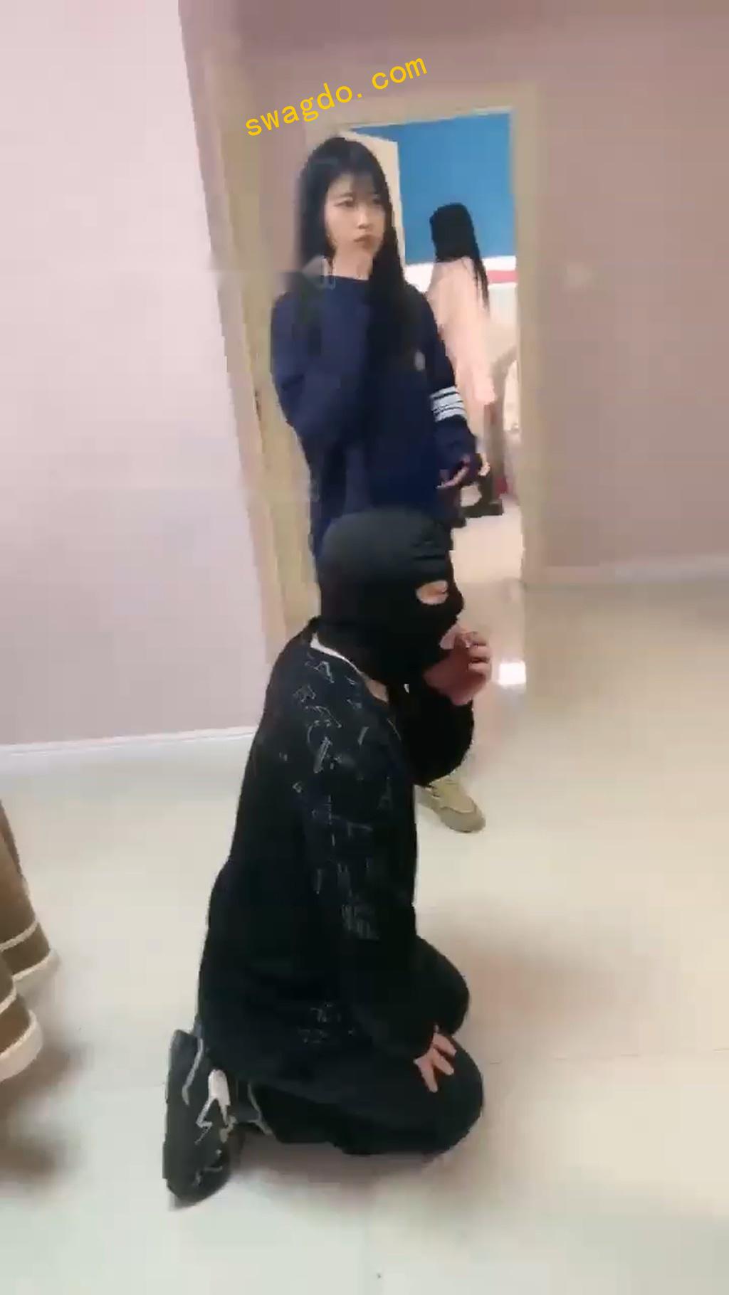 【与精神小妹的那些事】鞋底抽打耳光【30分钟】