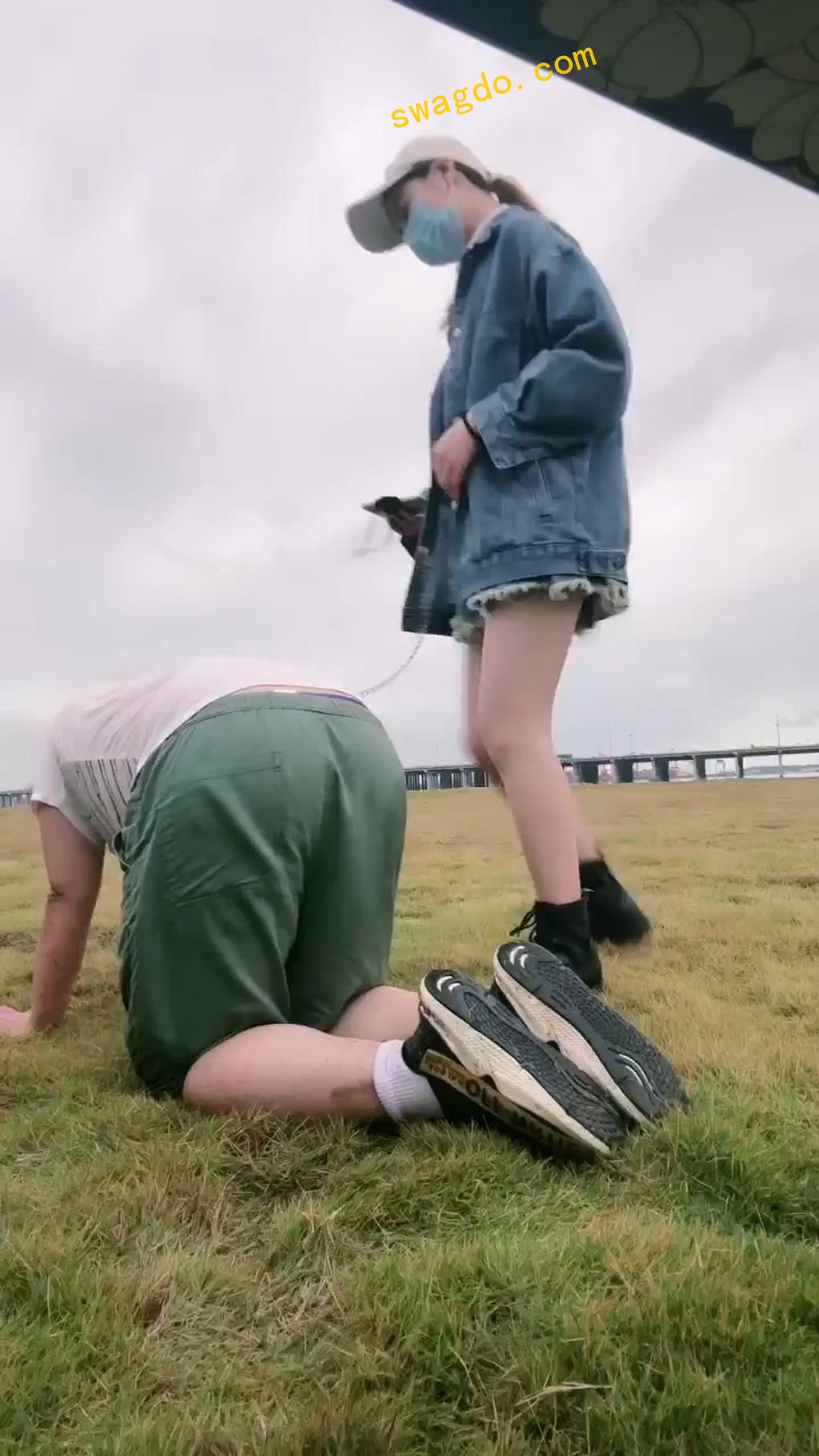 【宸宸】雷阵雨户外调教不停【31分钟】