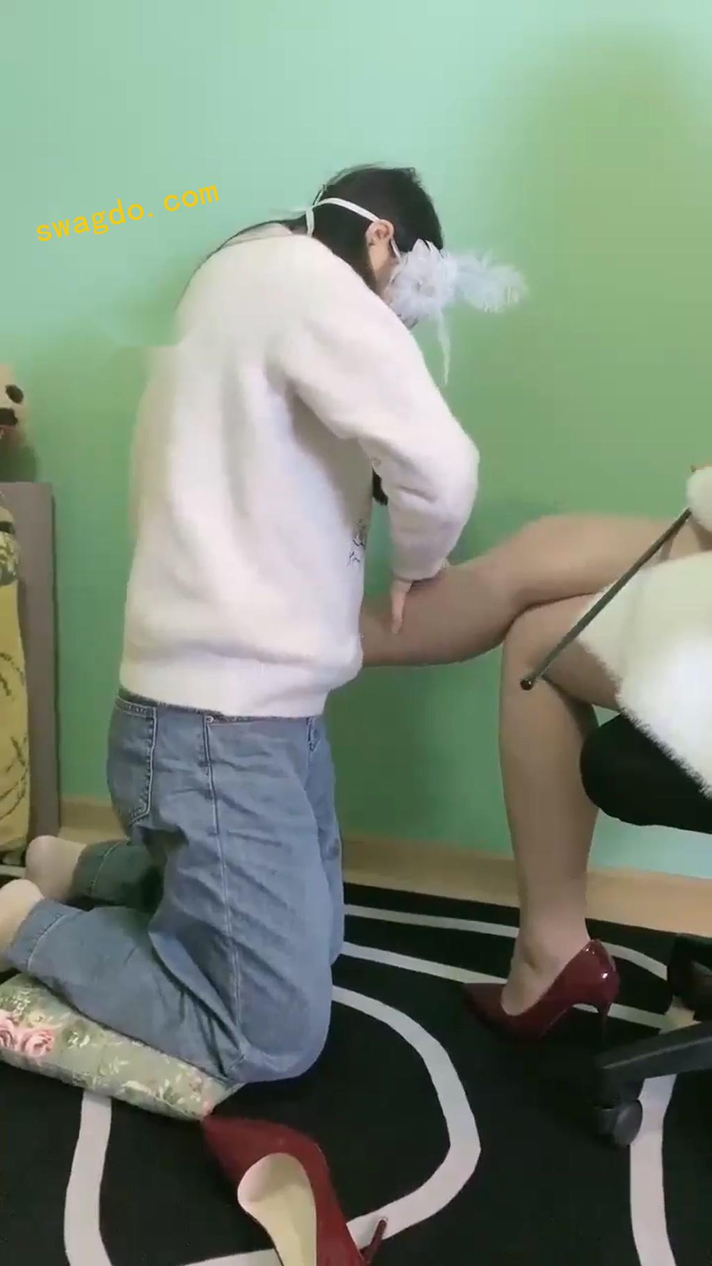 【柒柒学姐】妹妹的第一次调教专场【61分钟】