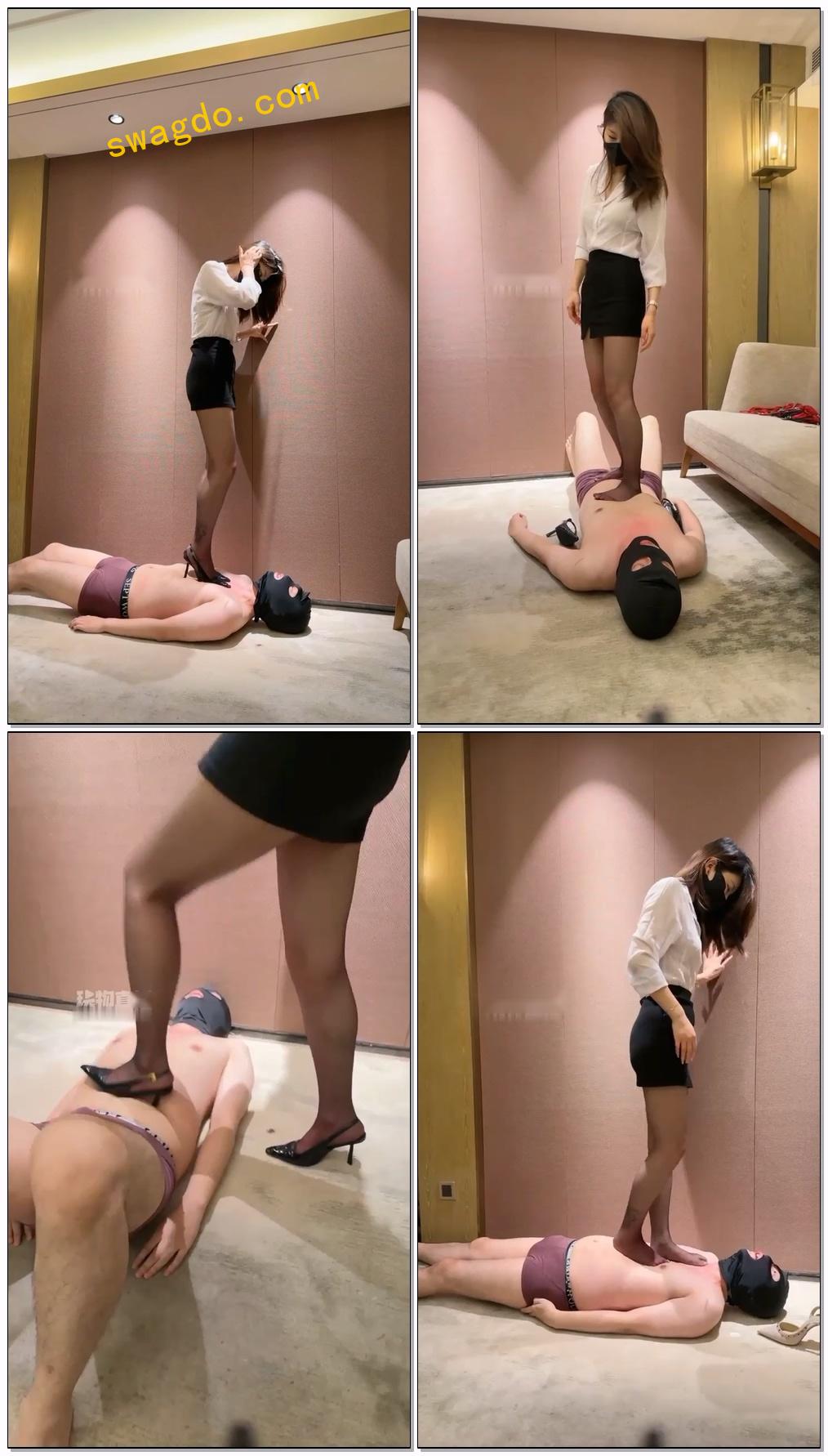 【凯瑟琳S】重度踢全体重踩踏耳光场【39分钟】