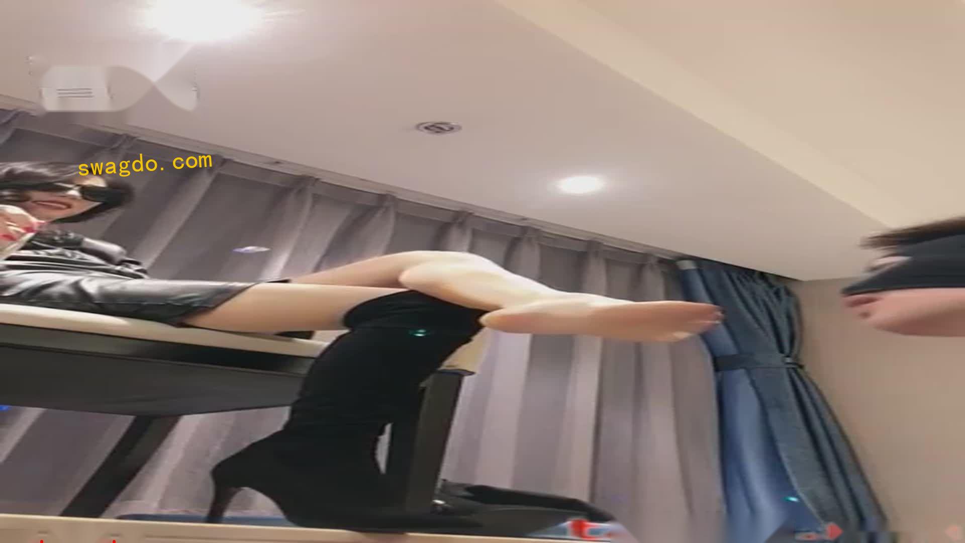 【43分】撸吧又他妈操哭一只狗哈哈哈爽_-歌迪丝S_201811121839381