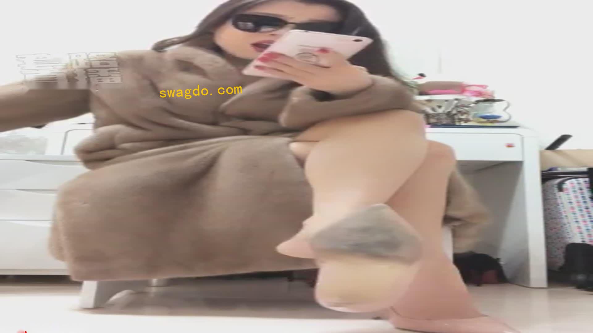 大学同学也是我的狗-歌迪丝S1