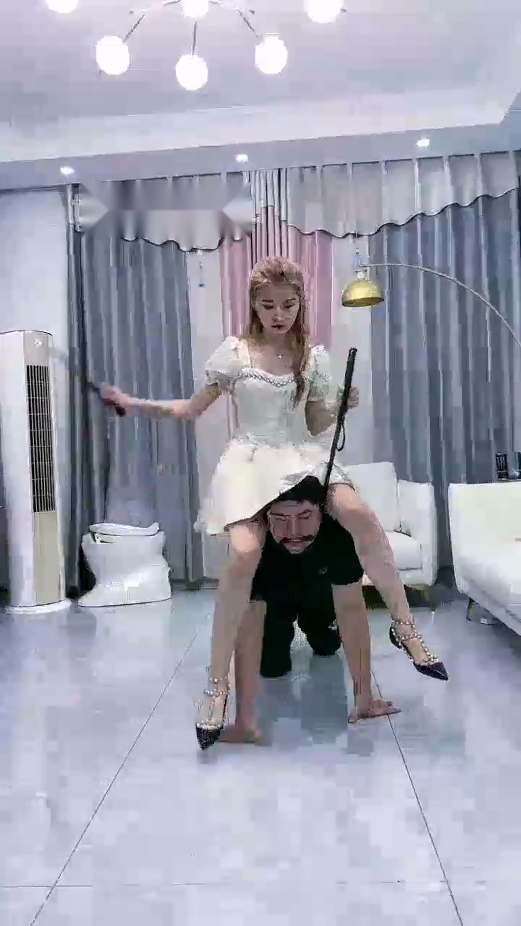 【银儿】新素人女王驾临痛风狗难逃一死【62分钟】