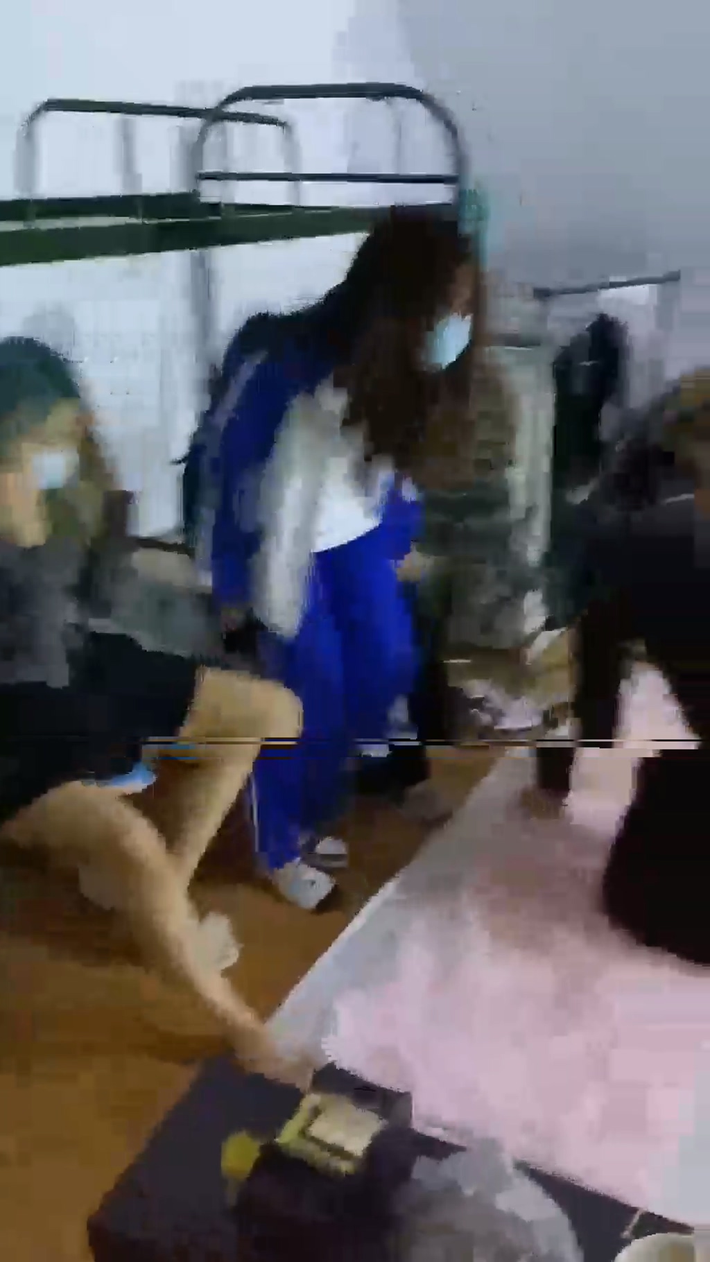 【全国开发素人】新开发的三个学生主暴打【58分钟】