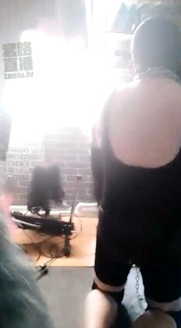 家务奴干活【东营天香百合】